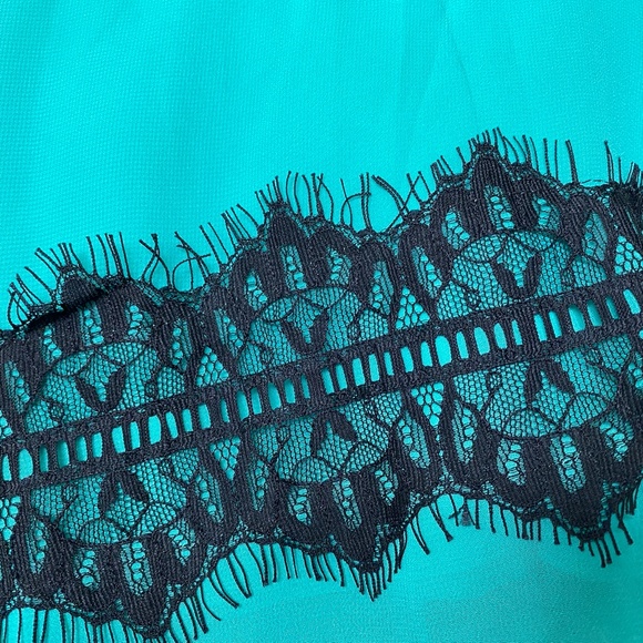 En Focus Studio Teal Black Keyhole Dress - Picture 5 of 6